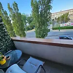 Andrew's Διαμέρισμα *