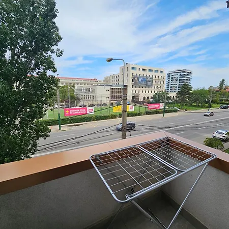 Andrew's Central * Mamaia